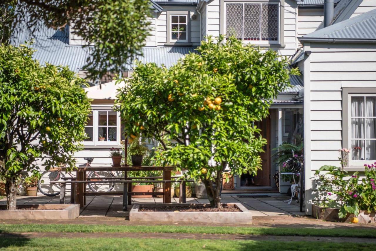 French Bay House Panzió Akaroa Kültér fotó